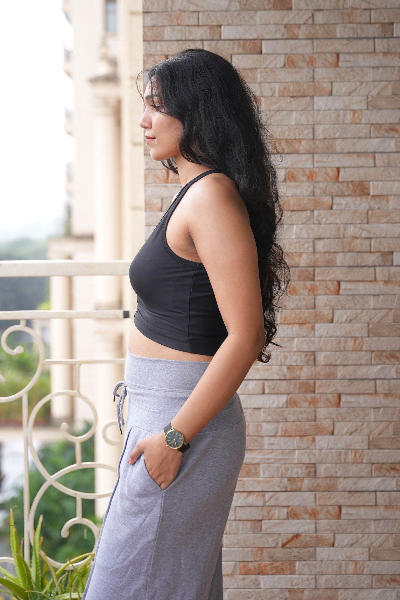 Cross Back Crop