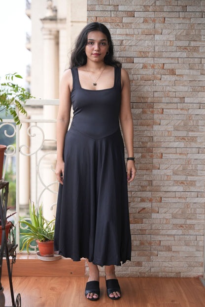 The Soft Cinch Dress