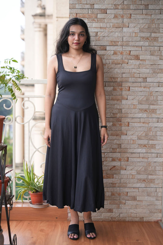 The Soft Cinch Dress