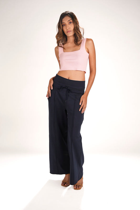 Boxy Bloom Crop Top with Soft Stride Lounge Pants