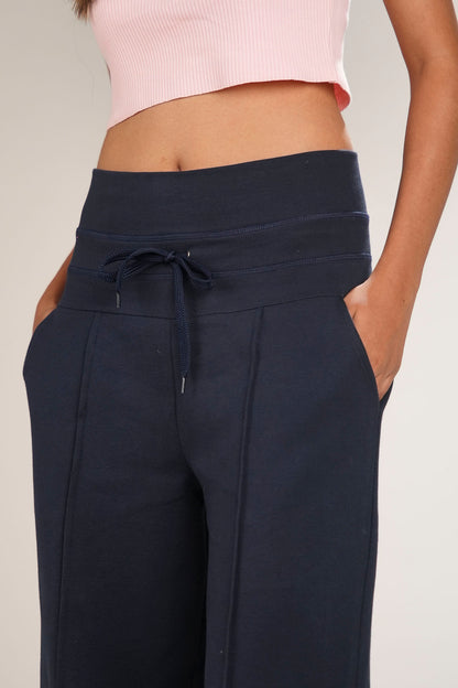 Boxy Bloom Crop Top with Soft Stride Lounge Pants